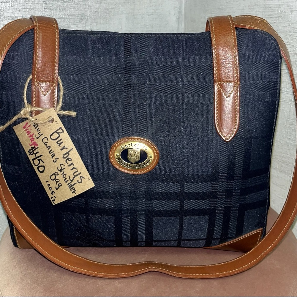 VINTAGE BURBERRY